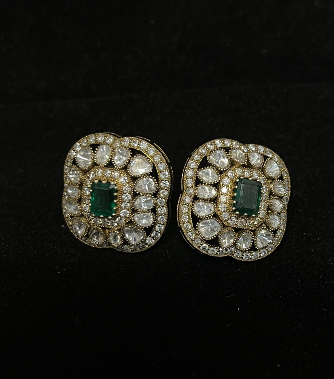 Emerald & Diamond Ring